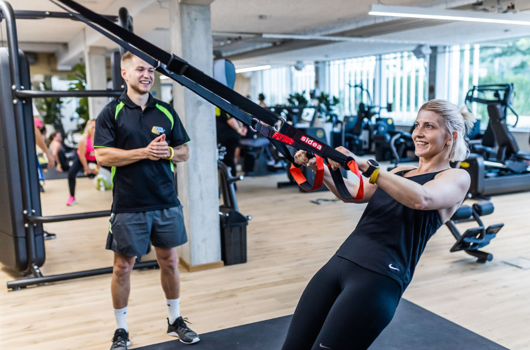 fitness begeleider rekkers vrouw