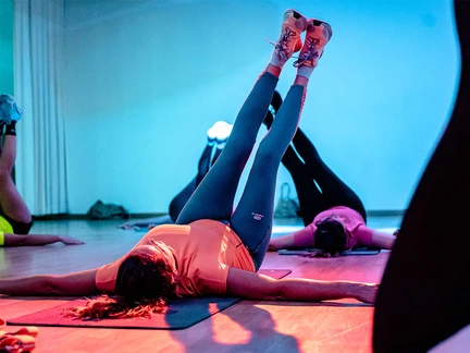 Fitness groepsles lower body
