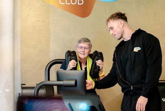 LAGO CLUB Zwevegem fitness coaching woman man